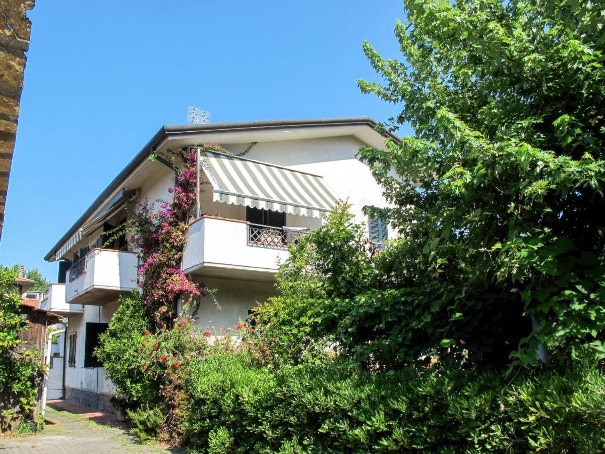 Apartment Ilaria By Interhome Marina di Massa Exterior photo